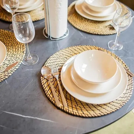 Apartment Alphabet 1br Serviced *