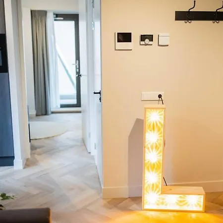 Apartment Alphabet 1br Serviced