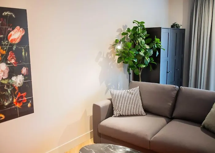 Alphabet 1br Serviced Apartment