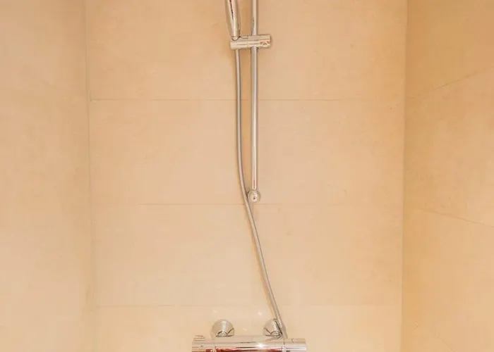 Alphabet 1br Serviced Apartment