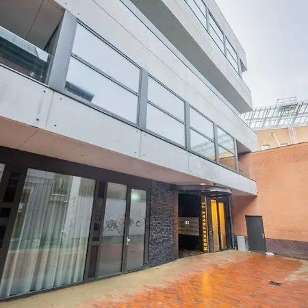 Apartment Alphabet 1br Serviced